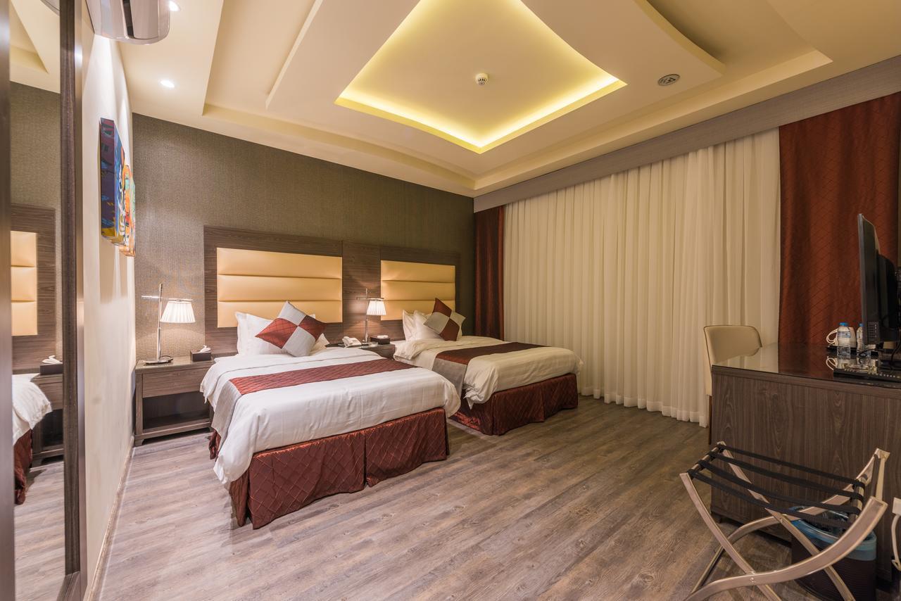 N Platinum Hotel Медина Экстерьер фото