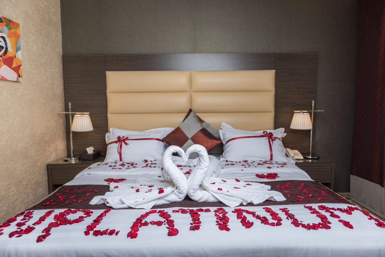 N Platinum Hotel Медина Экстерьер фото