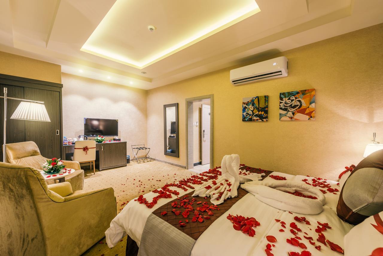 N Platinum Hotel Медина Экстерьер фото