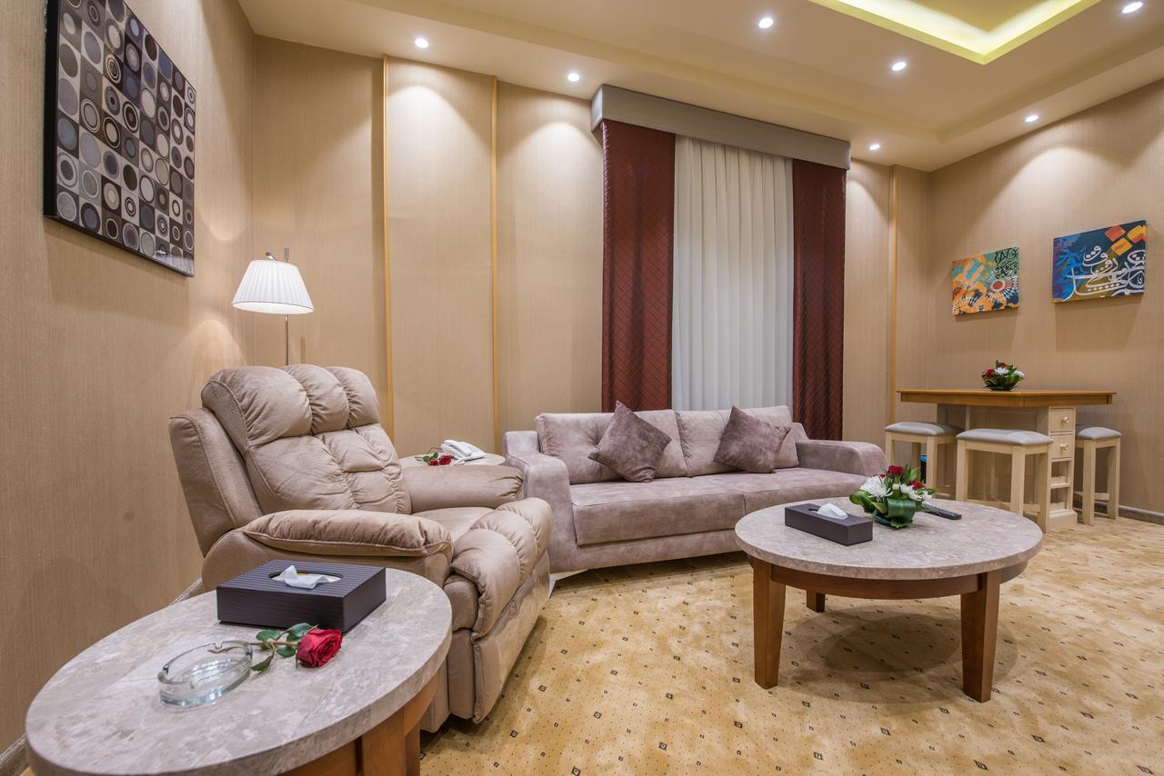 N Platinum Hotel Медина Экстерьер фото