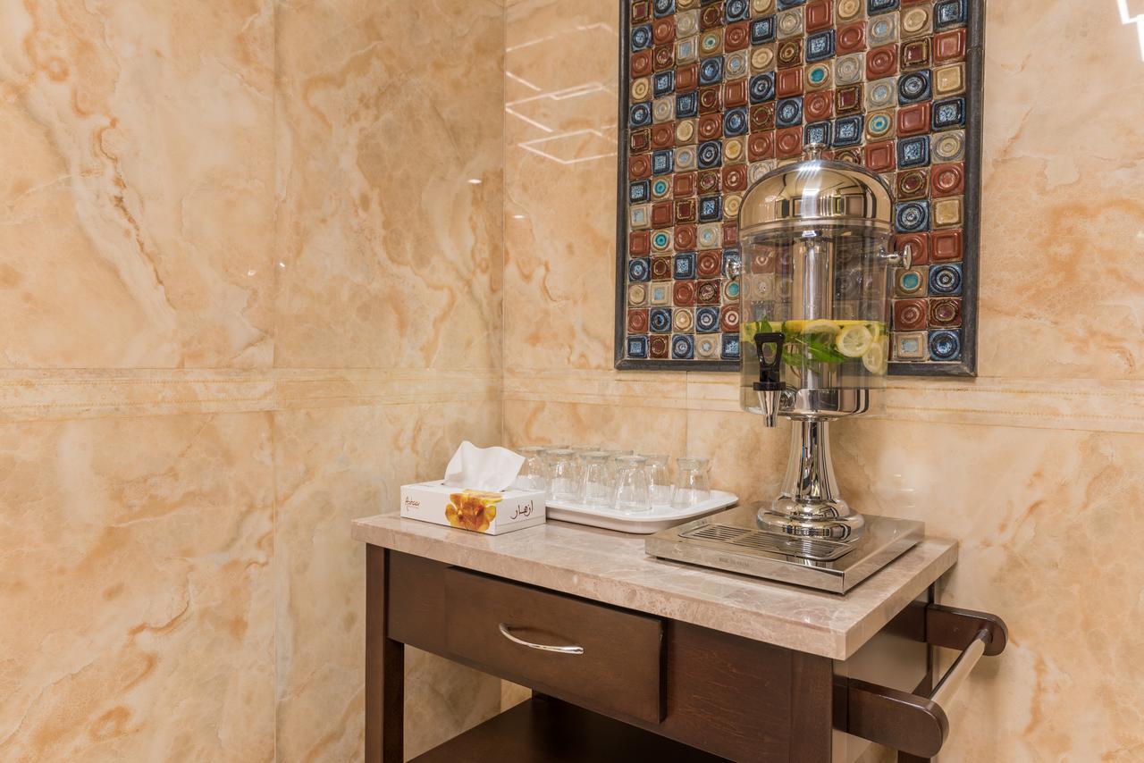 N Platinum Hotel Медина Экстерьер фото